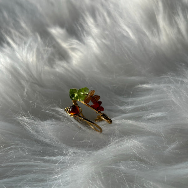 Ring (size 6-7)