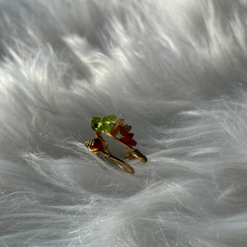 Ring (size 6-7)