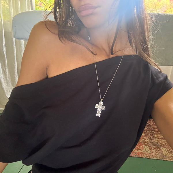 Trusting the Universe💌 (rare vintage filigree cross)