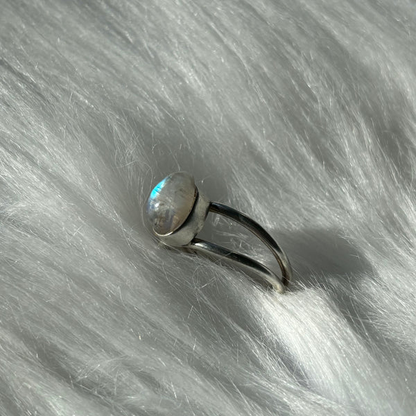 925 Sterling Silver Rainbow Moonstone Ring