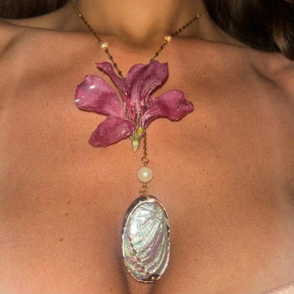 Flower Goddess (Lily Flower)