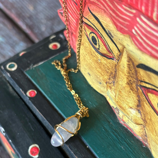 Light Carnelian Necklace