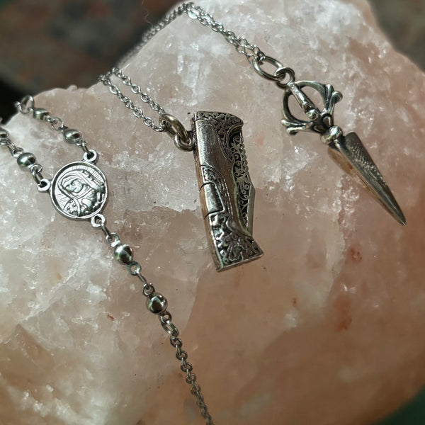 Too Protected to be Stressed (925 sterling silver)