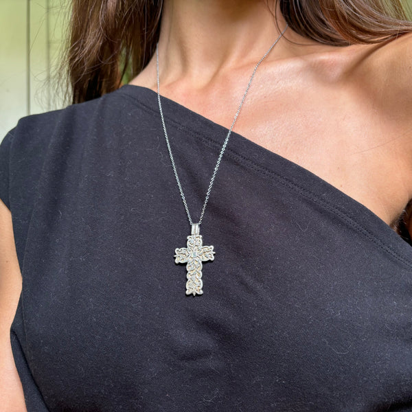 Trusting the Universe💌 (rare vintage filigree cross)