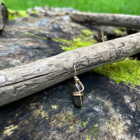 Labradorite (Small)