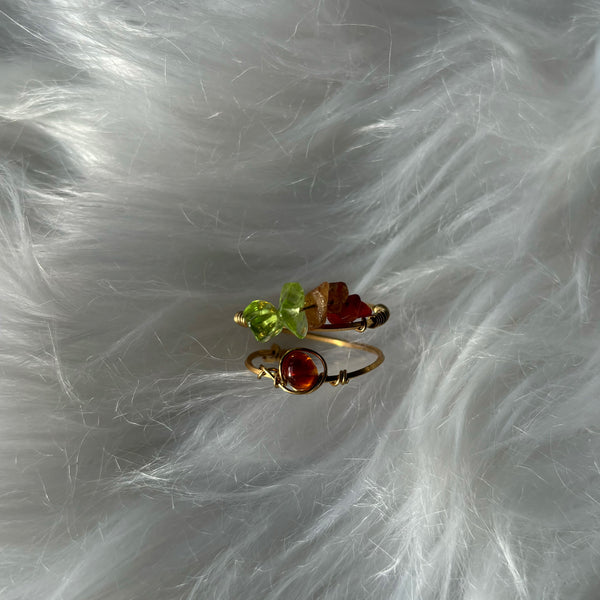 Ring (size 6-7)