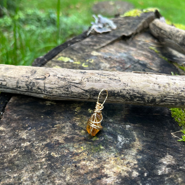 AAA grade Citrine (Small crystal)