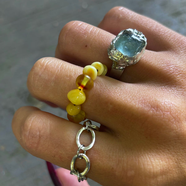 Elastic Ring Amber