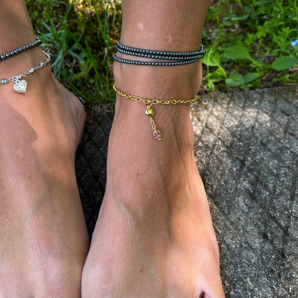 Estelle (ankle)