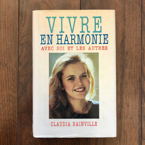 " Vivre En Harmonie " Book