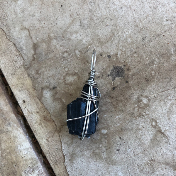 Black Tourmaline (Large)