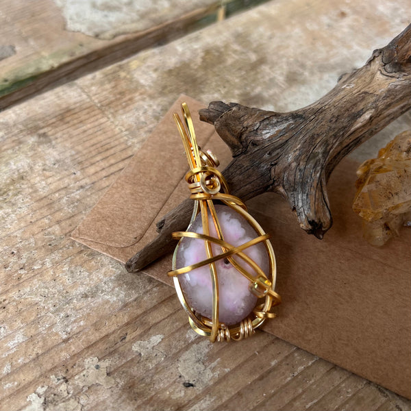 Pink Solar Quartz (Large)