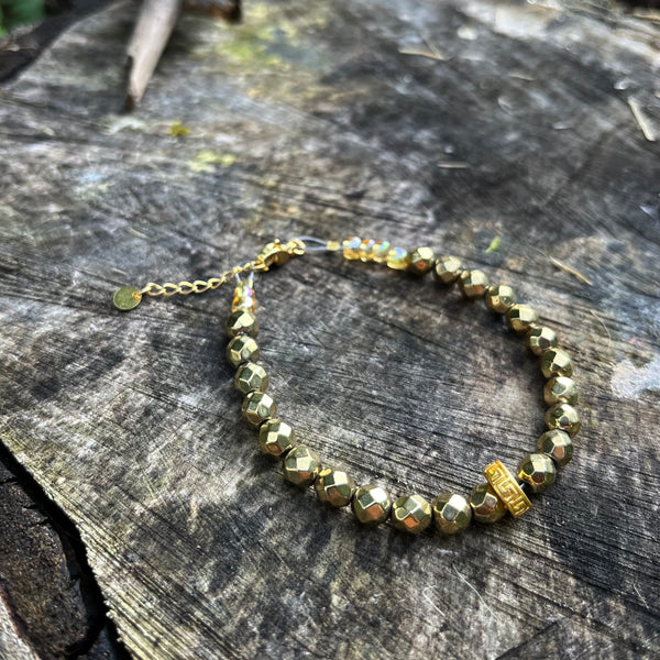 Stay Grounded (Bracelet)
