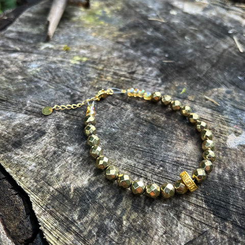 Stay Grounded (Bracelet)