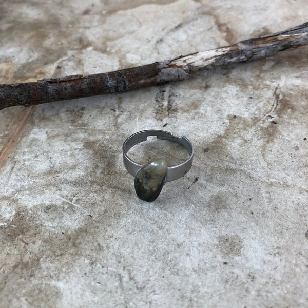Labradorite Ring