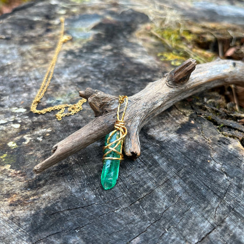 Green Angel Aura Necklace