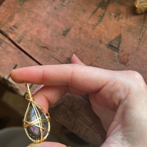Labradorite (purple-pink sheen)