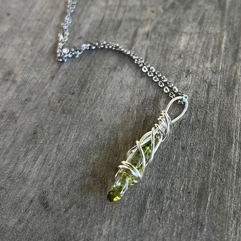 Green Quartz Necklace (tiny)