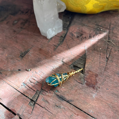 AAA Grade Apatite