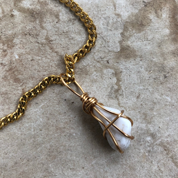Howlite