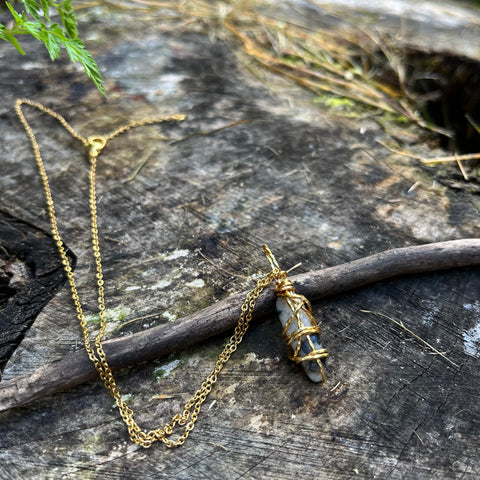 Lithium Quartz necklace