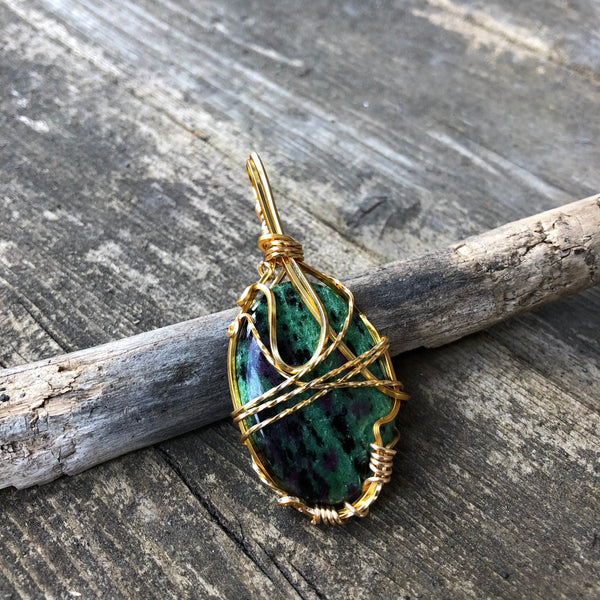 Ruby Zoisite (Large)