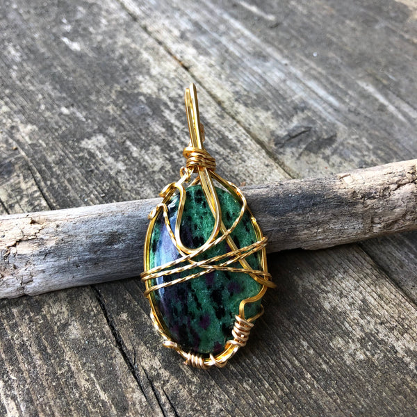 Ruby Zoisite (Large)