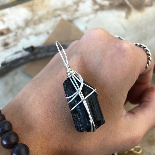 Black Tourmaline (Large)