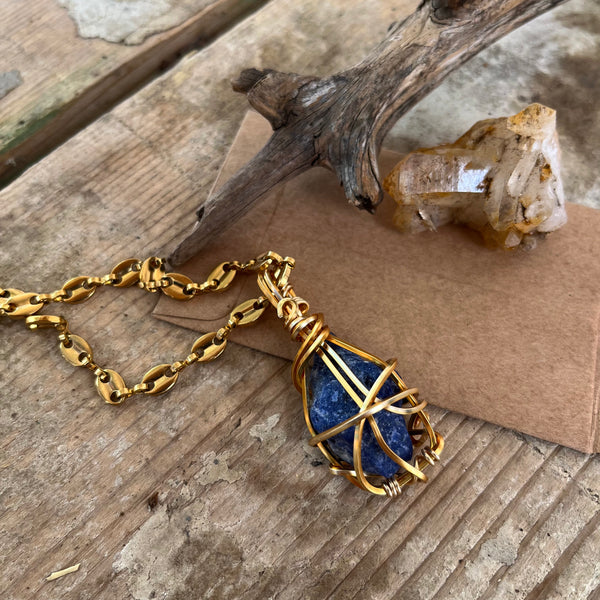 Raw Sodalite (Large)