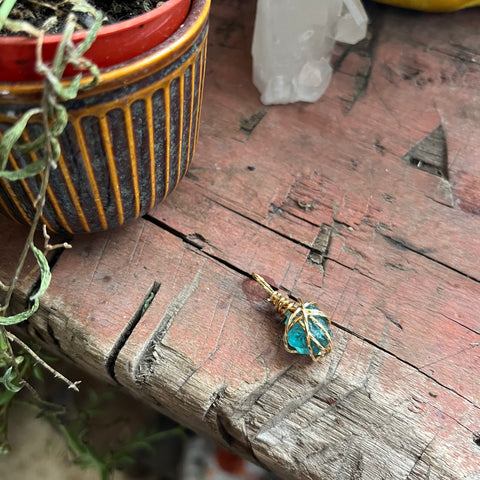AAA Grade Apatite