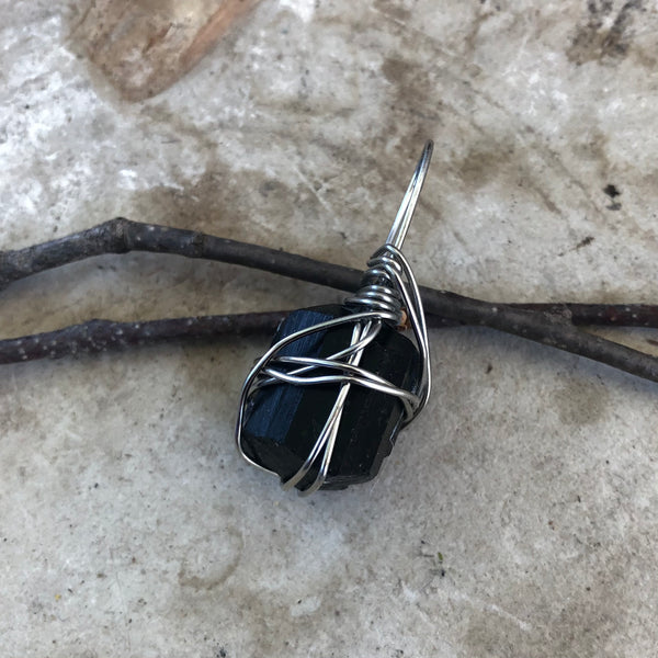 Black Tourmaline (Large)