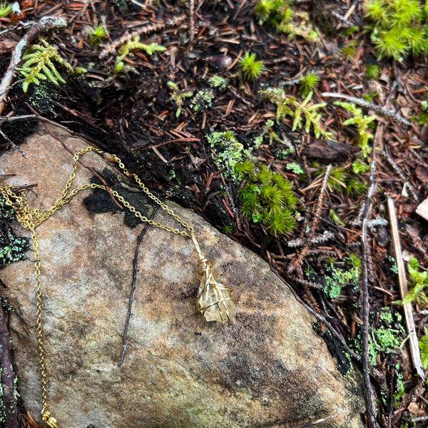 Golden Labradorite Necklace